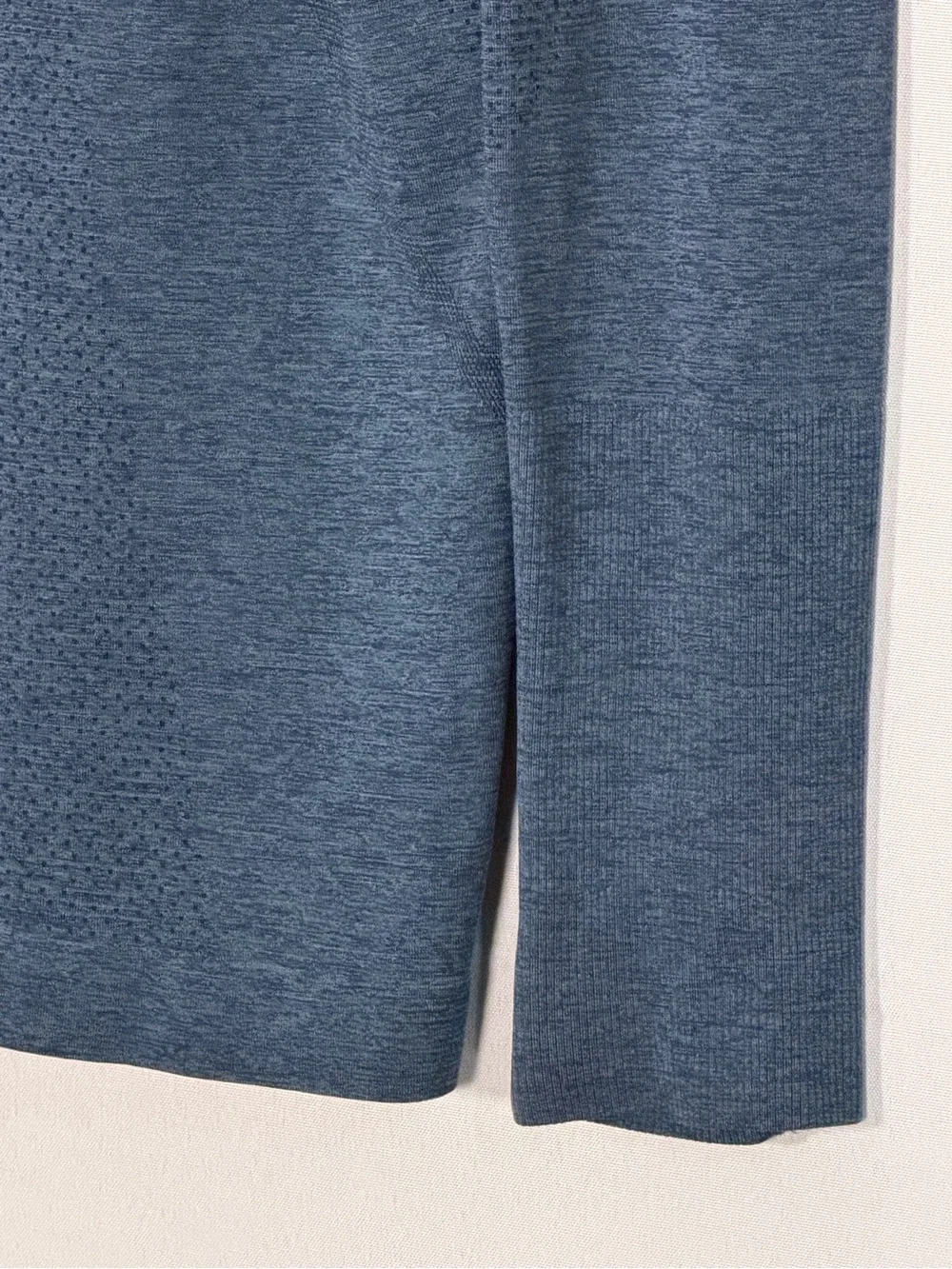 Lululemon Swiftly Tech Long Sleeve Shirt Women’s 8 Blue Thumbholes Running